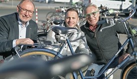 Alfons Wahlers (Rotary Club), Oliver Köchers (Leitung Kinderheim), Olaf Schüren (Geschäftsführer Bildung³)